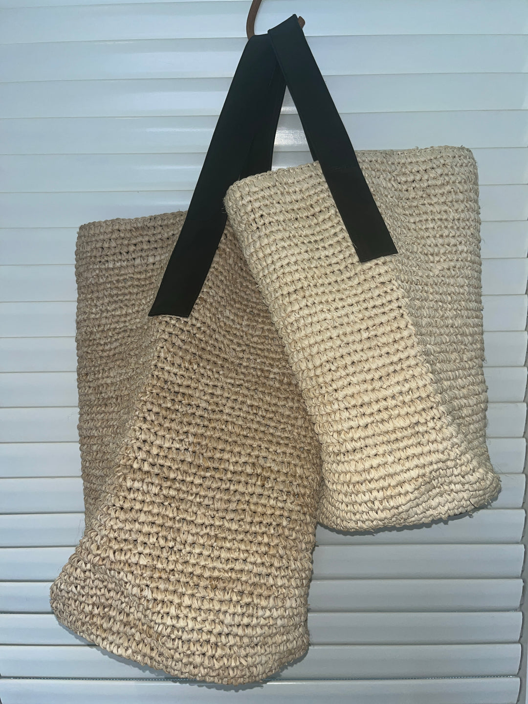 LAYLA RAFFIA BUCKET BAG - BLACK – 2NDSKIN THE LABEL