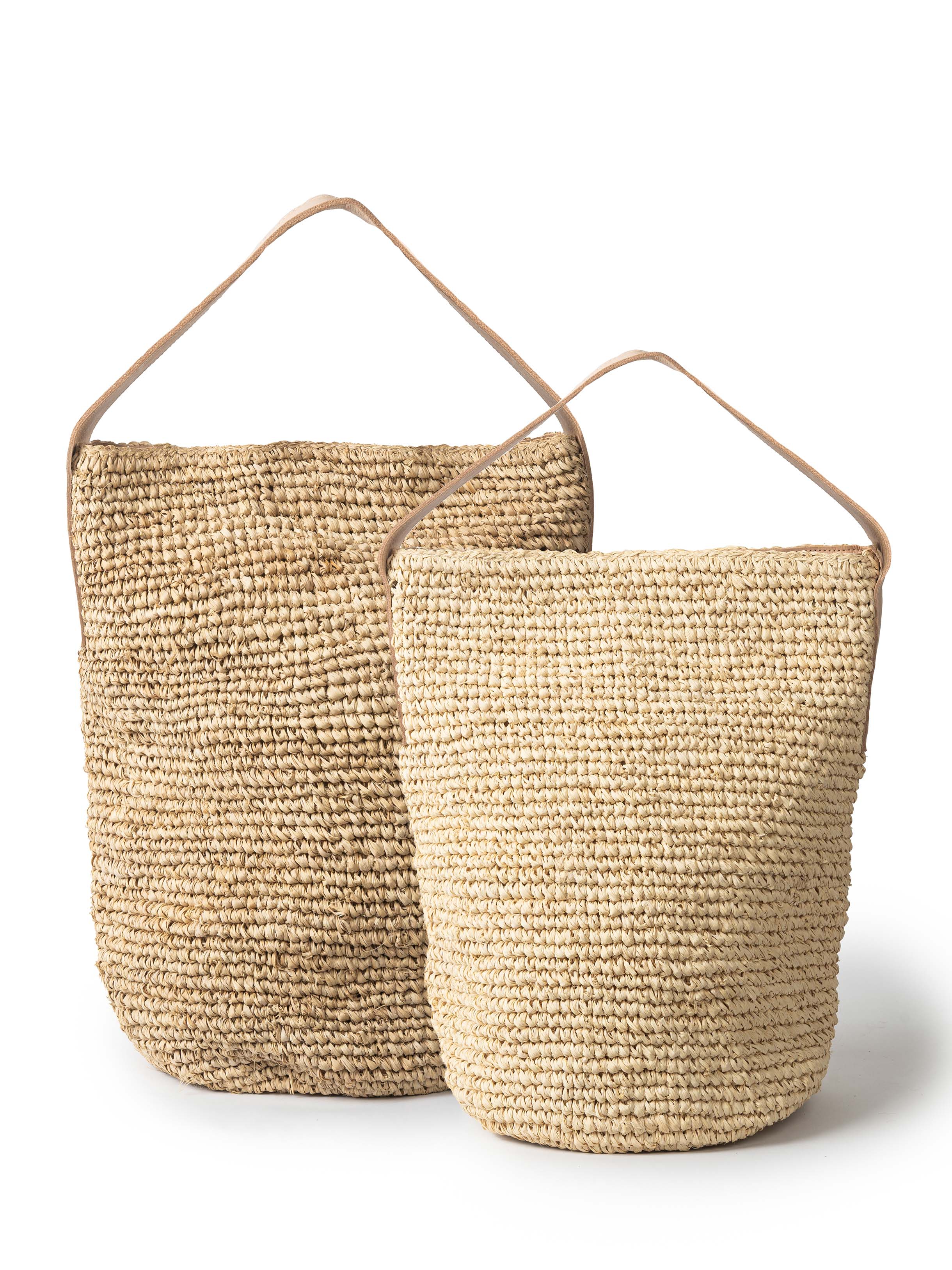 LAYLA XL RAFFIA BUCKET BAG - NATURAL