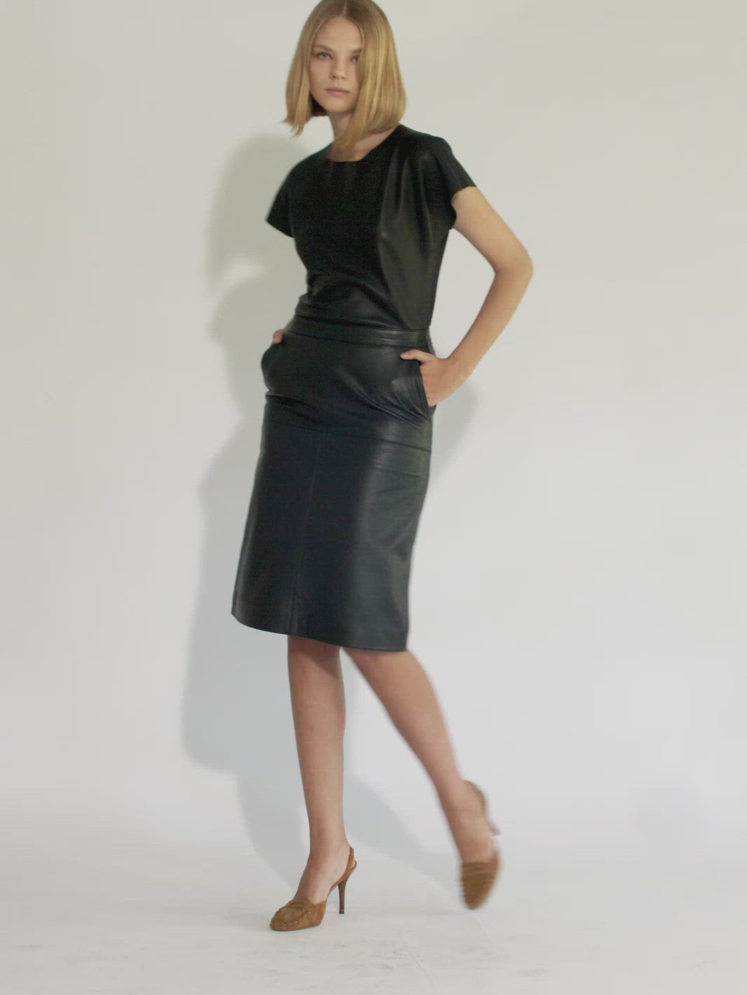 2NDSKIN Cleo Midi Leather Skirt in black video