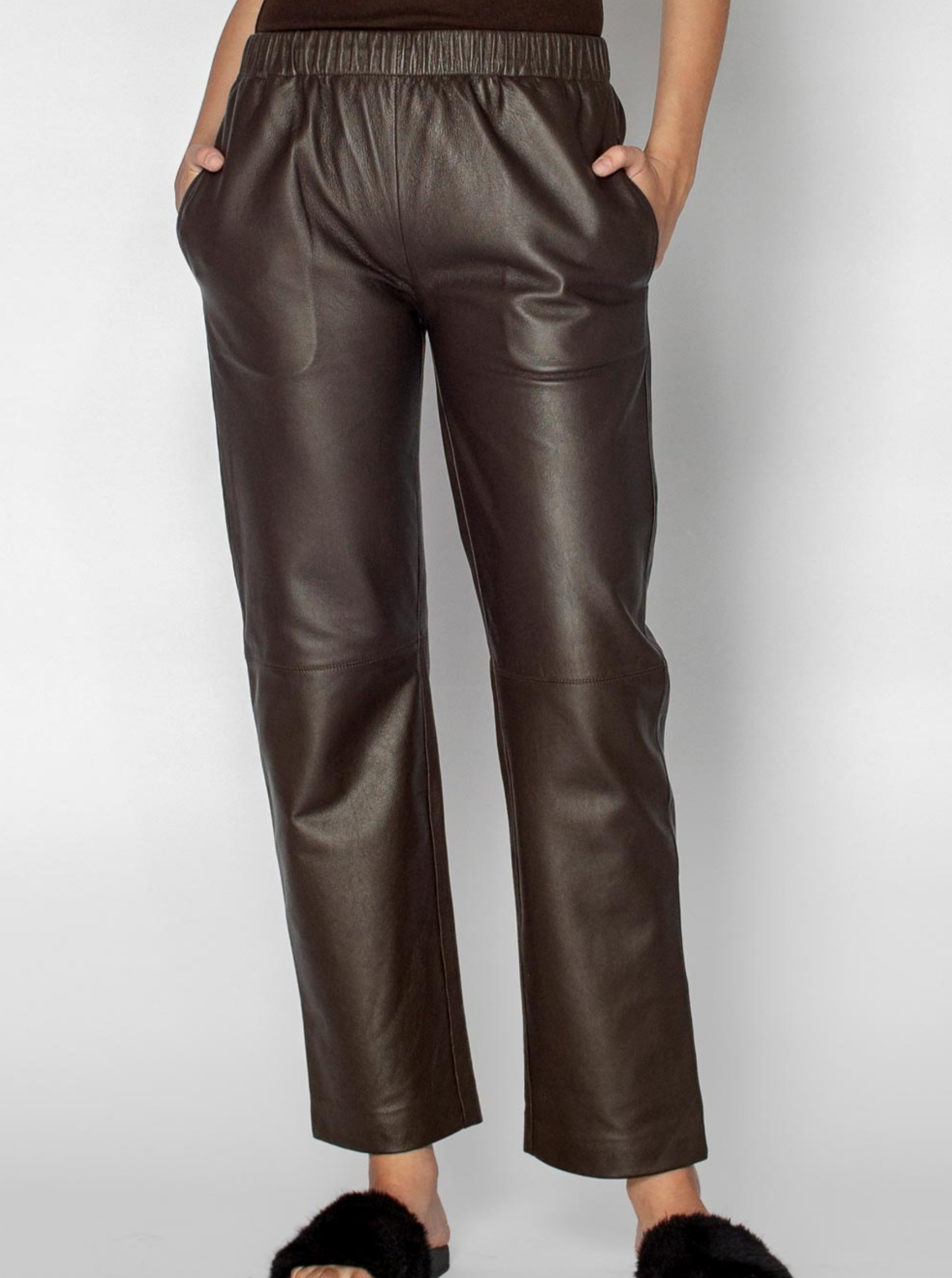 PEPPA RELAXED LEATHER PANT - CHOCOLATE BROWN